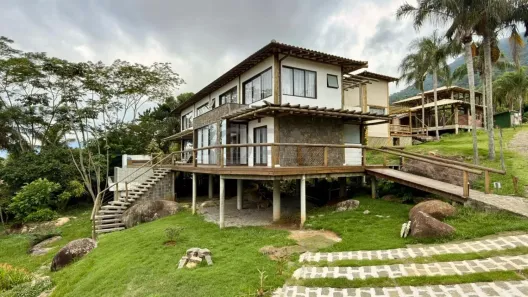 Casa de Condomínio com 4 Quartos à venda, 200m² no Veloso (Cambaquara), Ilhabela