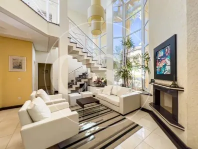 Casa de Condomínio com 4 Quartos à venda, 370m² no Vila Marieta, Campinas