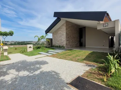 Casa de Condomínio com 3 Quartos à venda, 210m² no Gávea, Uberlândia