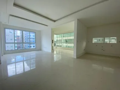 Apartamento com 2 Quartos à venda, 140m² no Meia Praia, Itapema