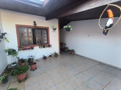Sobrado com 3 Quartos à venda, 99m² no Jardim Portugal, São José dos Campos