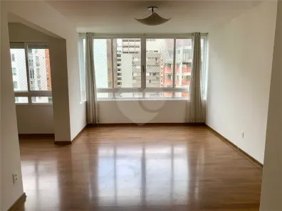 Apartamento com 3 Quartos à venda, 130m² no Jardim Paulista, São Paulo