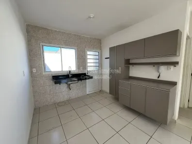 Casa de Condomínio com 2 Quartos para alugar, 95m² no Condomínio Vila das Tulipas, Holambra