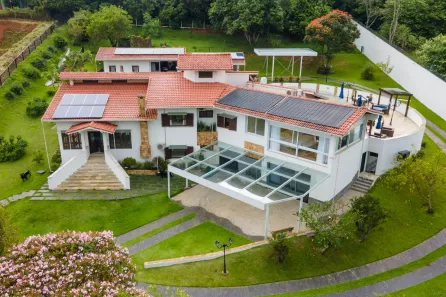 Casa de Condomínio com 5 Quartos à venda, 680m² no Condomínio Jardim das Palmeiras, Bragança Paulista