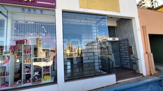 Sala Comercial para alugar, 35m² no Centro, São Carlos