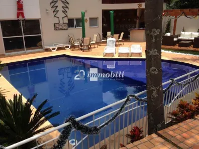 Casa de Condomínio com 4 Quartos para alugar, 138m² no Granja Viana, Cotia