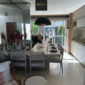 Casa de Condomínio com 3 Quartos à venda, 90m² no Piracangaguá II, Taubaté