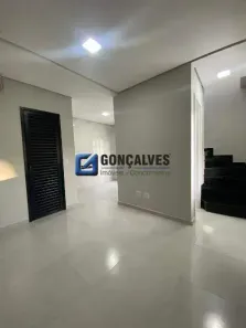 Sobrado com 2 Quartos à venda, 75m² no Jardim Bom Pastor, Santo André