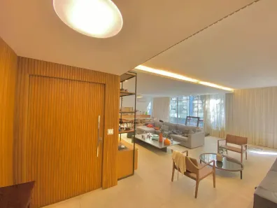 Apartamento com 4 Quartos para alugar, 240m² no Copacabana, Rio de Janeiro