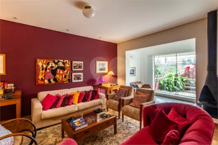 Sobrado com 3 Quartos à venda, 250m² no Aclimação, São Paulo
