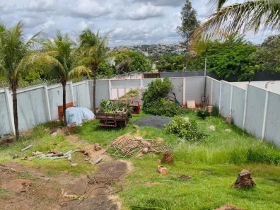 Lote/Terreno à venda, 656m² no Jardim Colina, Uberlândia