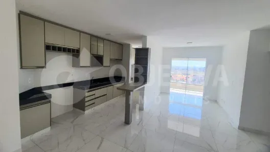 Apartamento com 3 Quartos para alugar, 102m² no Santa Mônica, Uberlândia