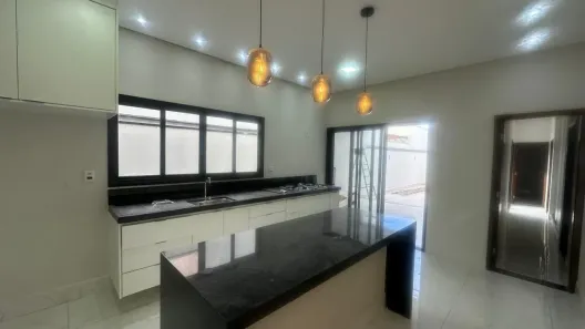 Casa de Condomínio com 3 Quartos à venda, 187m² no João Aranha, Paulínia