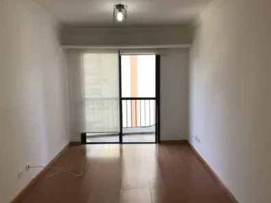 Apartamento com 3 Quartos para alugar, 75m² no Vila Olímpia, São Paulo