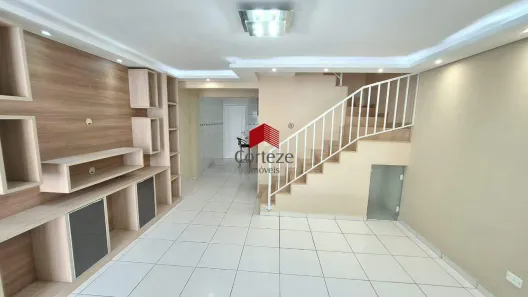 Sobrado com 3 Quartos à venda, 88m² no Cidade Industrial, Curitiba