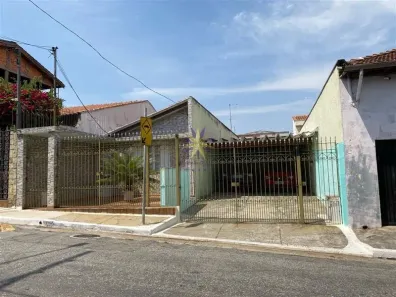 Casa com 3 Quartos à venda, 240m² no Jardim Maringá, São Paulo