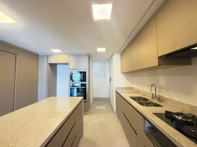 Apartamento com 3 Quartos para alugar, 147m² no Jardim Vila Mariana, São Paulo