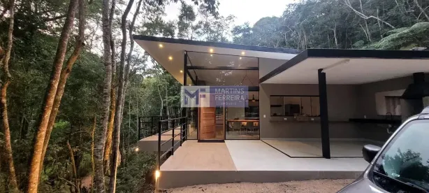 Casa de Condomínio com 3 Quartos à venda, 146m² no Araras, Petrópolis