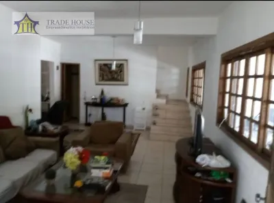 Sobrado com 3 Quartos para alugar, 330m² no Planalto Paulista, São Paulo