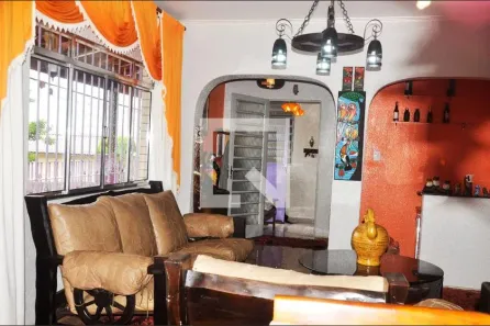 Casa com 3 Quartos à venda, 240m² no Vila Marina, São Paulo