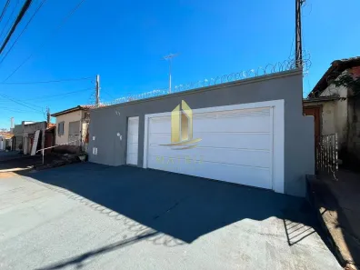 Casa com 3 Quartos para alugar, 180m² no Prolongamento Vila Santa Cruz, Franca