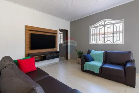 Casa de Condomínio com 6 Quartos à venda, 240m² no Setor Habitacional Pôr do Sol, Brasília