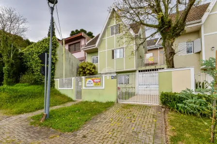 Sobrado com 3 Quartos à venda, 165m² no Bom Retiro, Curitiba