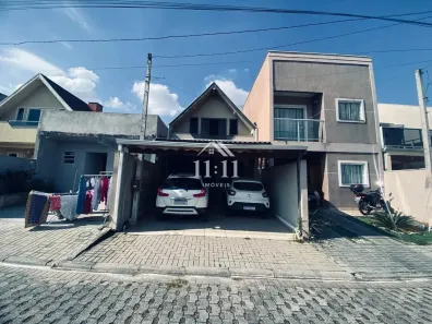 Sobrado com 3 Quartos para alugar, 90m² no Tatuquara, Curitiba