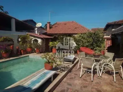 Casa com 4 Quartos à venda, 321m² no Badu, Niterói
