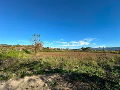 Lote/Terreno à venda, 63800m² no Batatuba, Piracaia