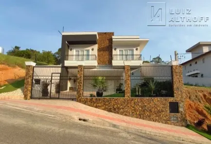 Casa com 4 Quartos à venda, 250m² no Pedra Branca, Palhoça