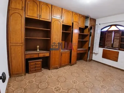 Casa com 4 Quartos para alugar, 481m² no Miguel Couto, Nova Iguaçu