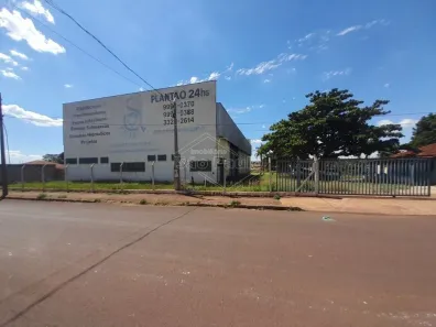 Prédio Comercial para alugar, 779m² no Jardim Residencial Água Branca, Araraquara