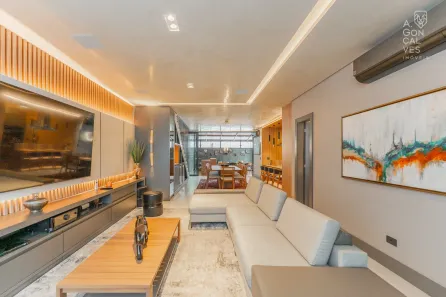 Casa de Condomínio com 3 Quartos à venda, 250m² no Santa Quitéria, Curitiba