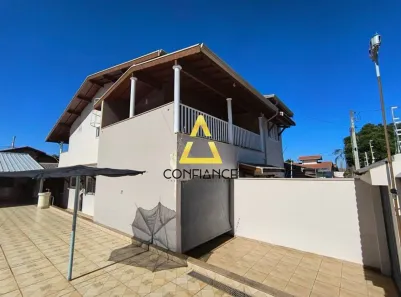 Casa com 4 Quartos à venda, 285m² no Jardim Alice, Jaguariúna