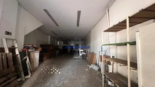 Ponto Comercial para alugar, 250m² no Centro, Santos