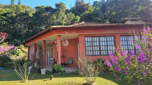 Casa com 3 Quartos à venda, 250m² no Parque do Ingá, Teresópolis