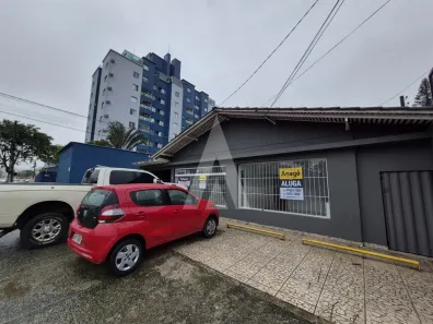 Ponto Comercial para alugar, 55m² no Bucarein, Joinville