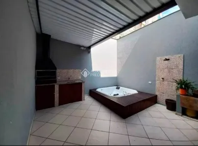 Sobrado com 3 Quartos à venda, 190m² no Vila Linda, Santo André