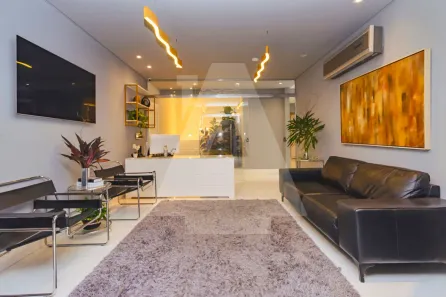 Casa à venda, 463m² no Pacaembu, São Paulo