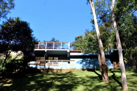 Casa de Condomínio com 3 Quartos à venda, 400m² no Itaipava, Petrópolis