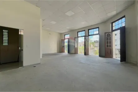 Sala Comercial para alugar, 78m² no Centro, Santa Maria