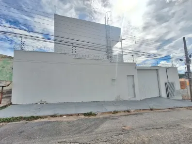 Prédio Residencial com 10 Quartos à venda, 38m² no Cidade Alta, Cuiabá
