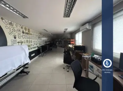 Prédio Comercial para alugar, 520m² no Mooca, São Paulo