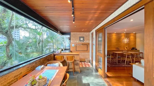 Apartamento com 3 Quartos à venda, 197m² no Bela Vista, Porto Alegre