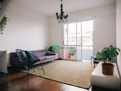 Apartamento com 2 Quartos para alugar, 75m² no Jardim das Bandeiras, São Paulo