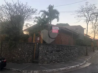 Casa com 4 Quartos para alugar, 175m² no Vila Albertina, São Paulo