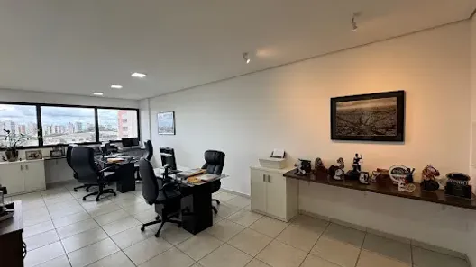 Sala Comercial à venda, 46m² no Jardim Londrilar, Londrina