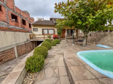 Casa com 3 Quartos à venda, 245m² no Mário Quintana, Porto Alegre