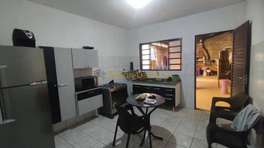 Sobrado com 2 Quartos à venda, 125m² no Residencial Mombaça I, Pindamonhangaba